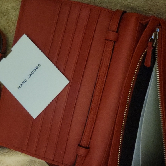 NWOT Marc Jacobs red leather crossbody bag - Picture 5 of 6